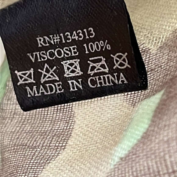 Women’s Mint and Leopard Print Scarf/ Wrap - Picture 3 of 7